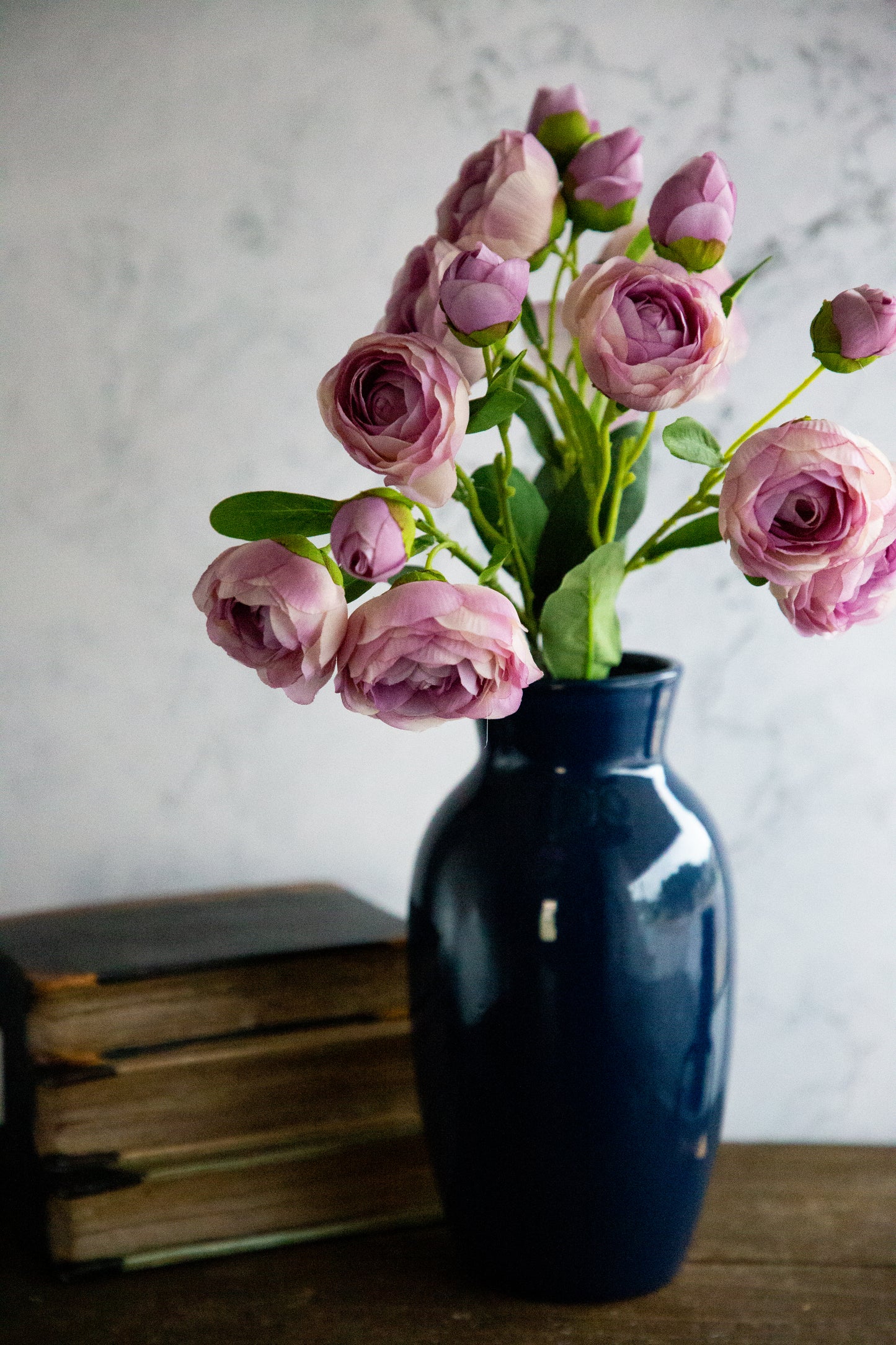 Ranunculus - Lavender 17"