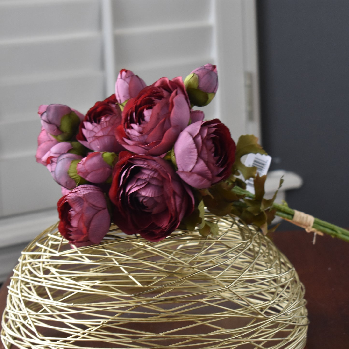 Ranunculus Bundle - Red 17"