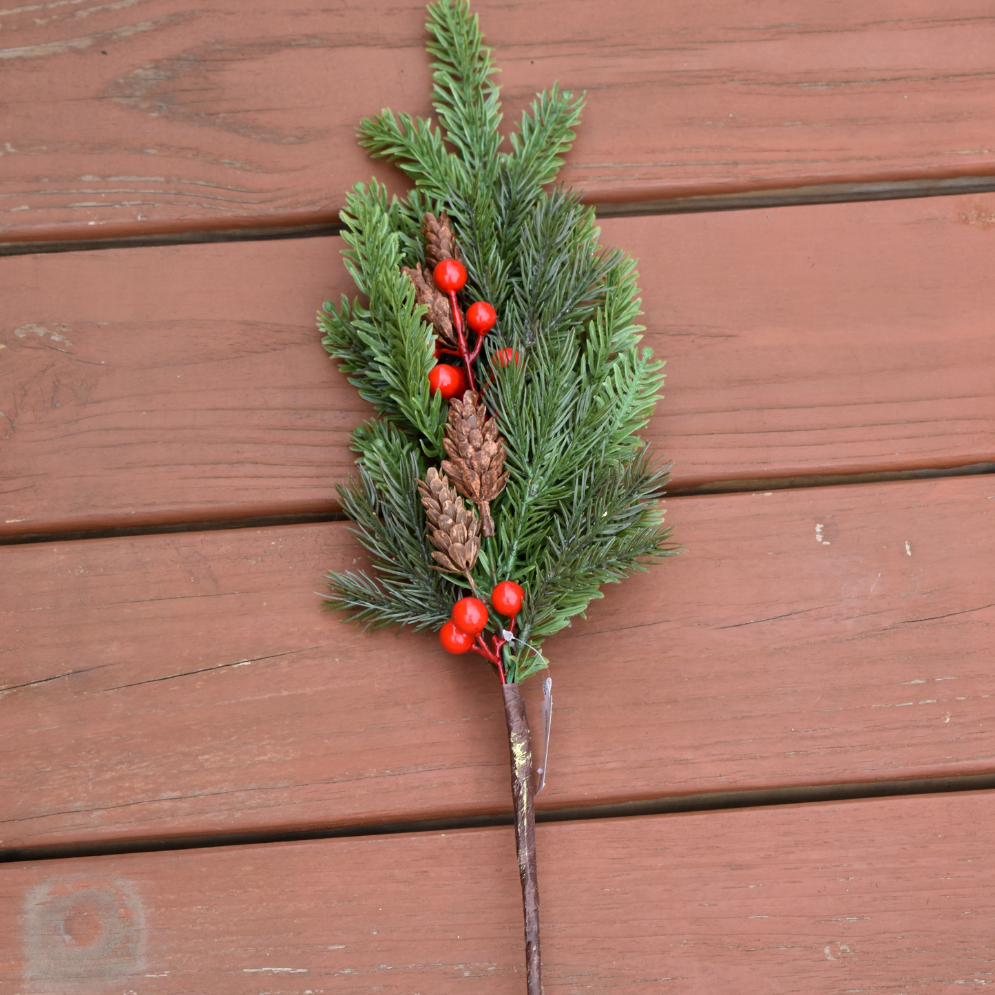 Spruce with Berries Cone Spray - 29"