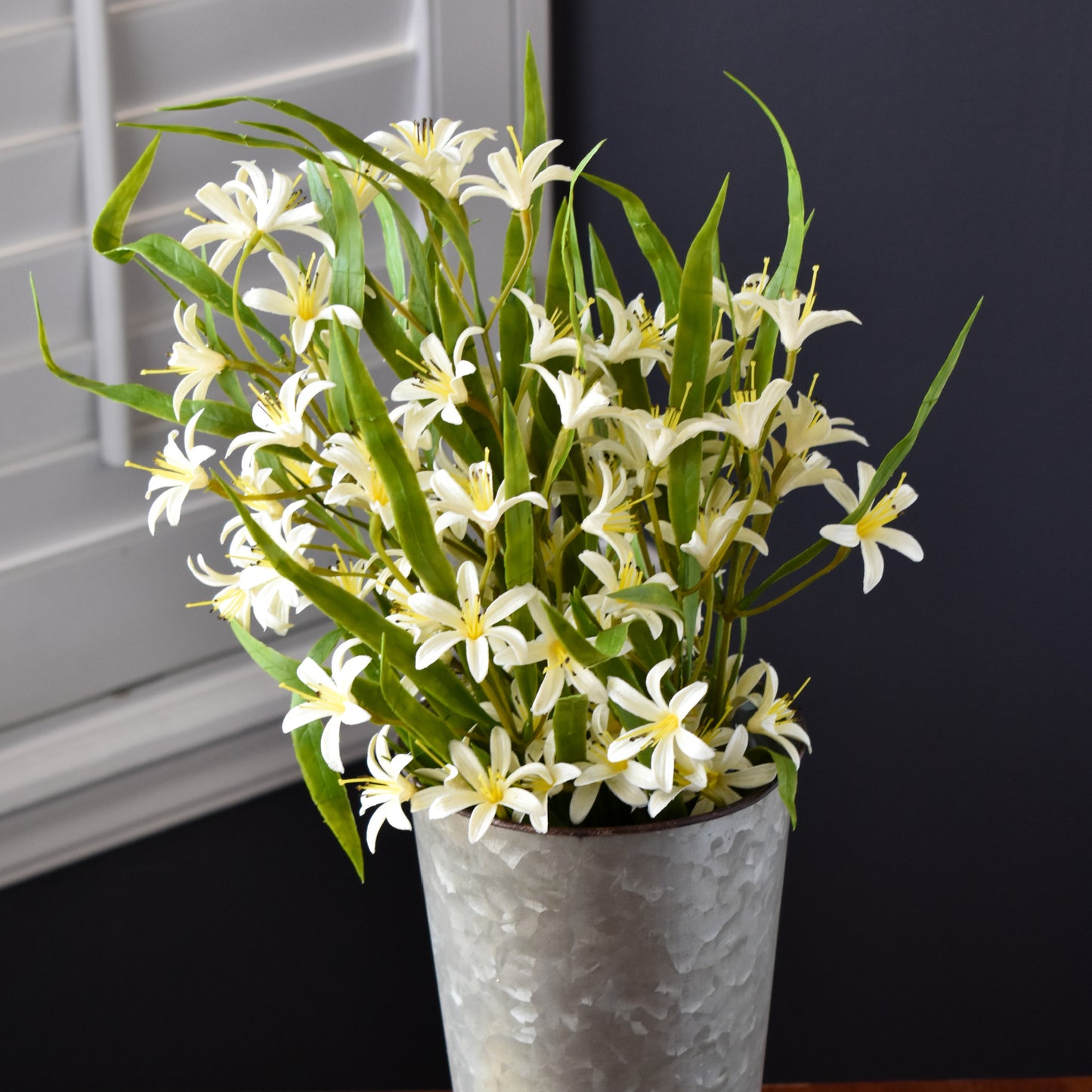 White Mini Lily Bush - White